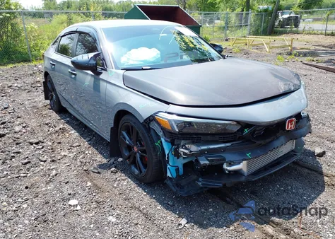 2025 Honda Civic Si Base W/High Performance Summer Tires/ from USA, damaged, VIN 2HGFE1E54SH470179